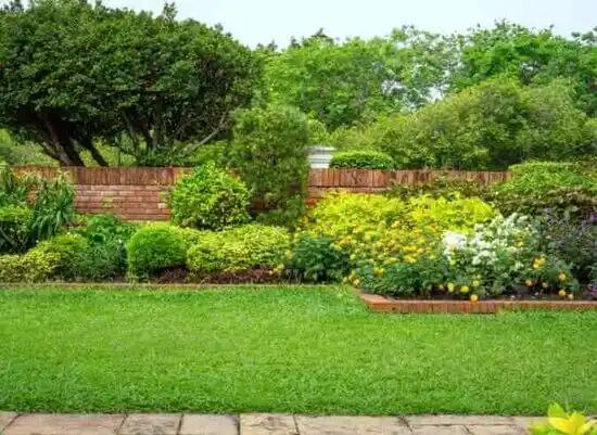 landscaping services North Royalton